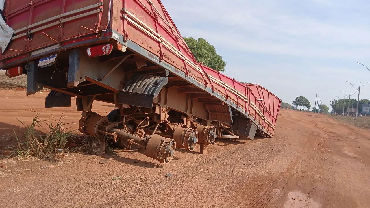 Caminhao carreta