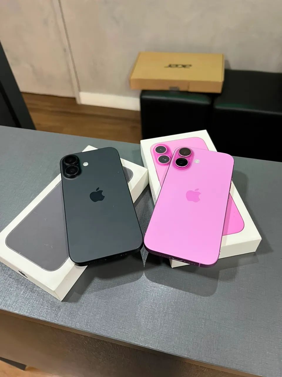 iPhone 16 128gb sem detalhes com garantia de 1 ano / levo até você  - Foto 2