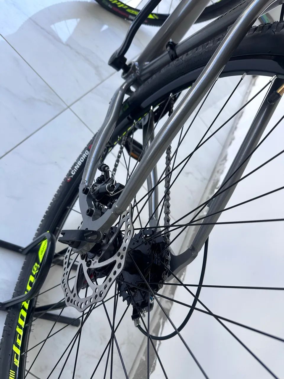 Bicicleta Aro 29 - Foto 2