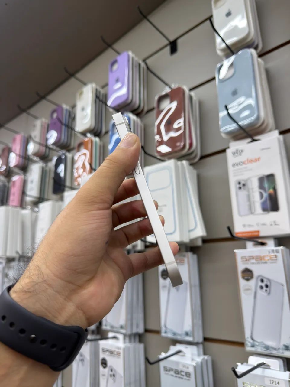 IPhone 14 128 GB Completo  - Foto 2