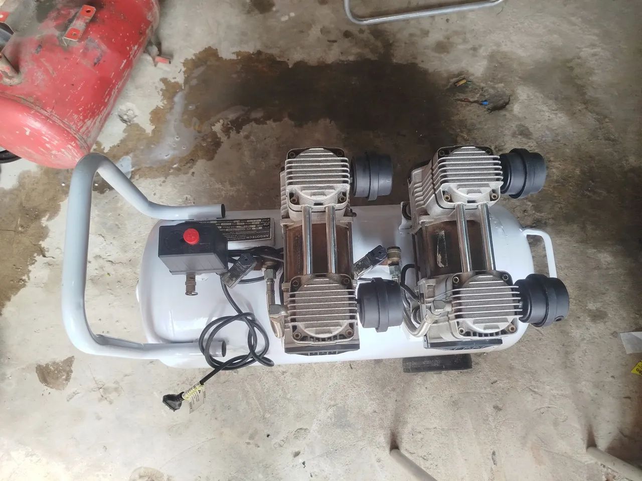 Compressor de ar odonto  - Foto 4