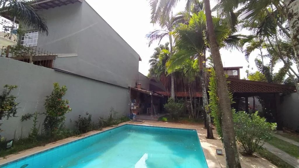 Casa à venda em Campinas, Bairro das Palmeiras, com 3 suítes, com 282 m² - Foto 2