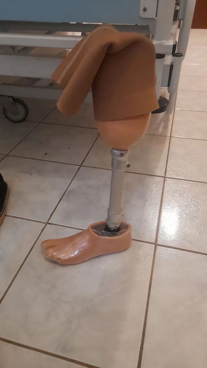Protese membro inferior 