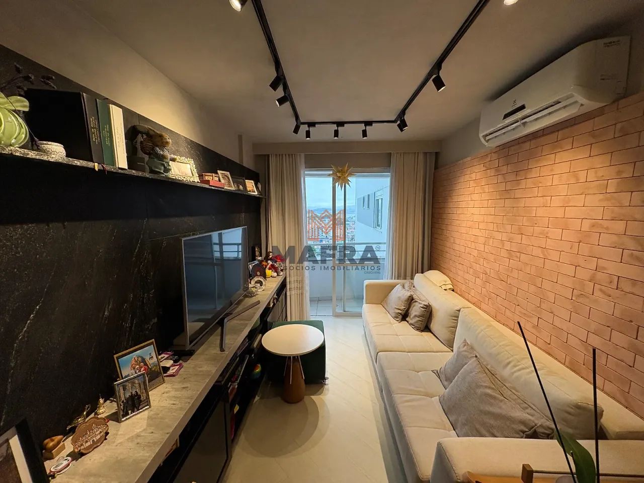 Apartamento 2 dormitórios sendo 1 suíte - Mobiliado - Foto 3