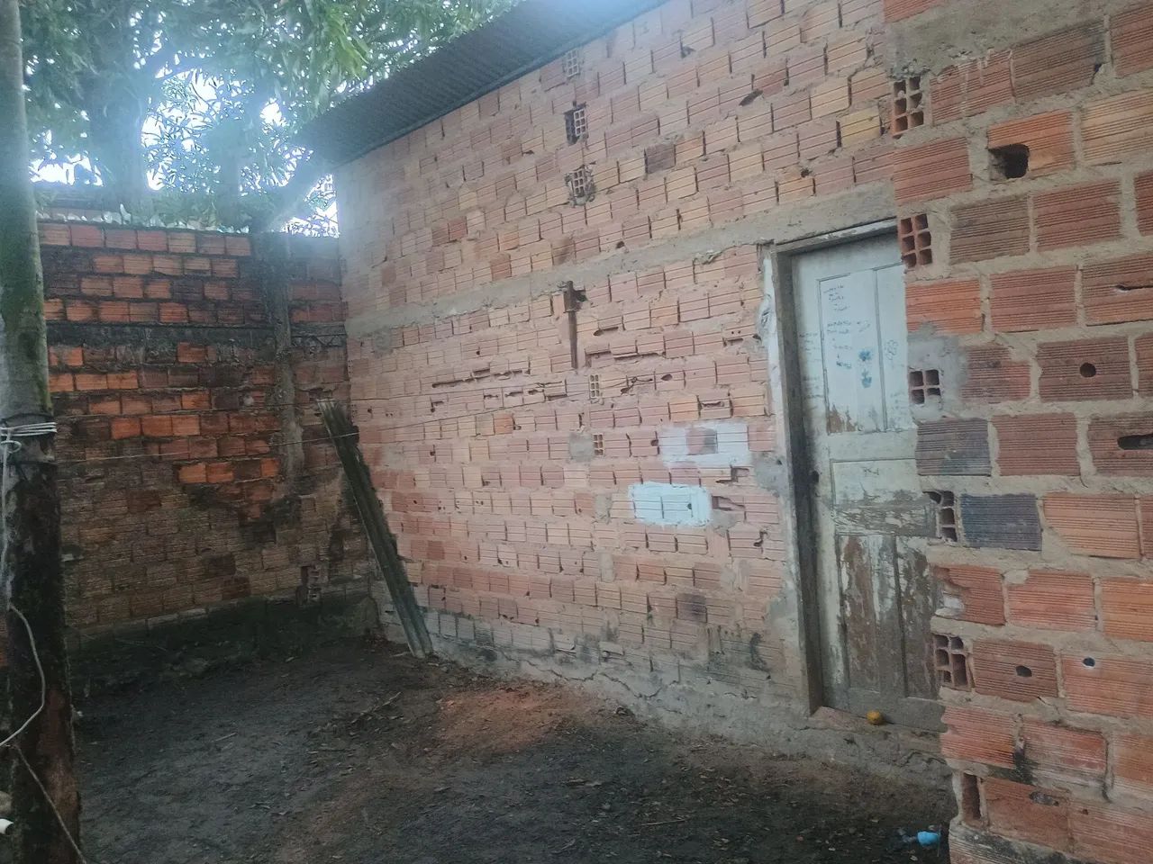 Vendo essa casa  - Foto 2