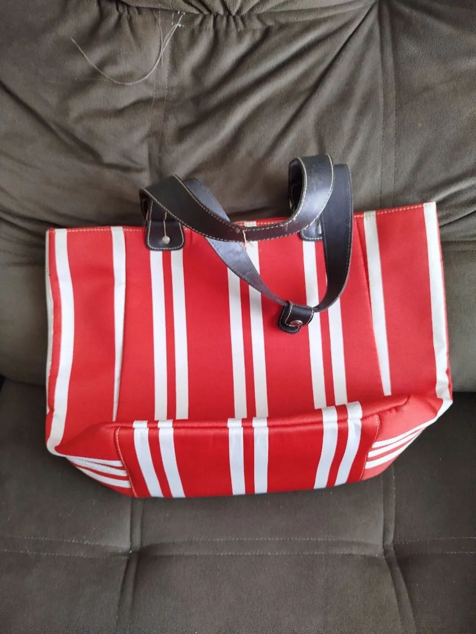 Bolsa de ombro marca Uncle K  - Foto 2