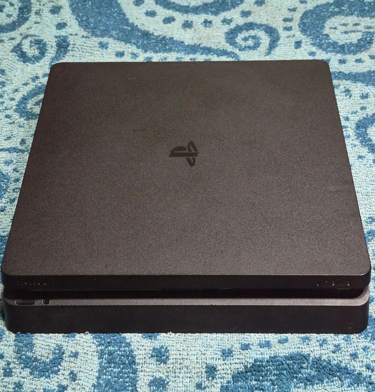 PS4 - Slim 500G