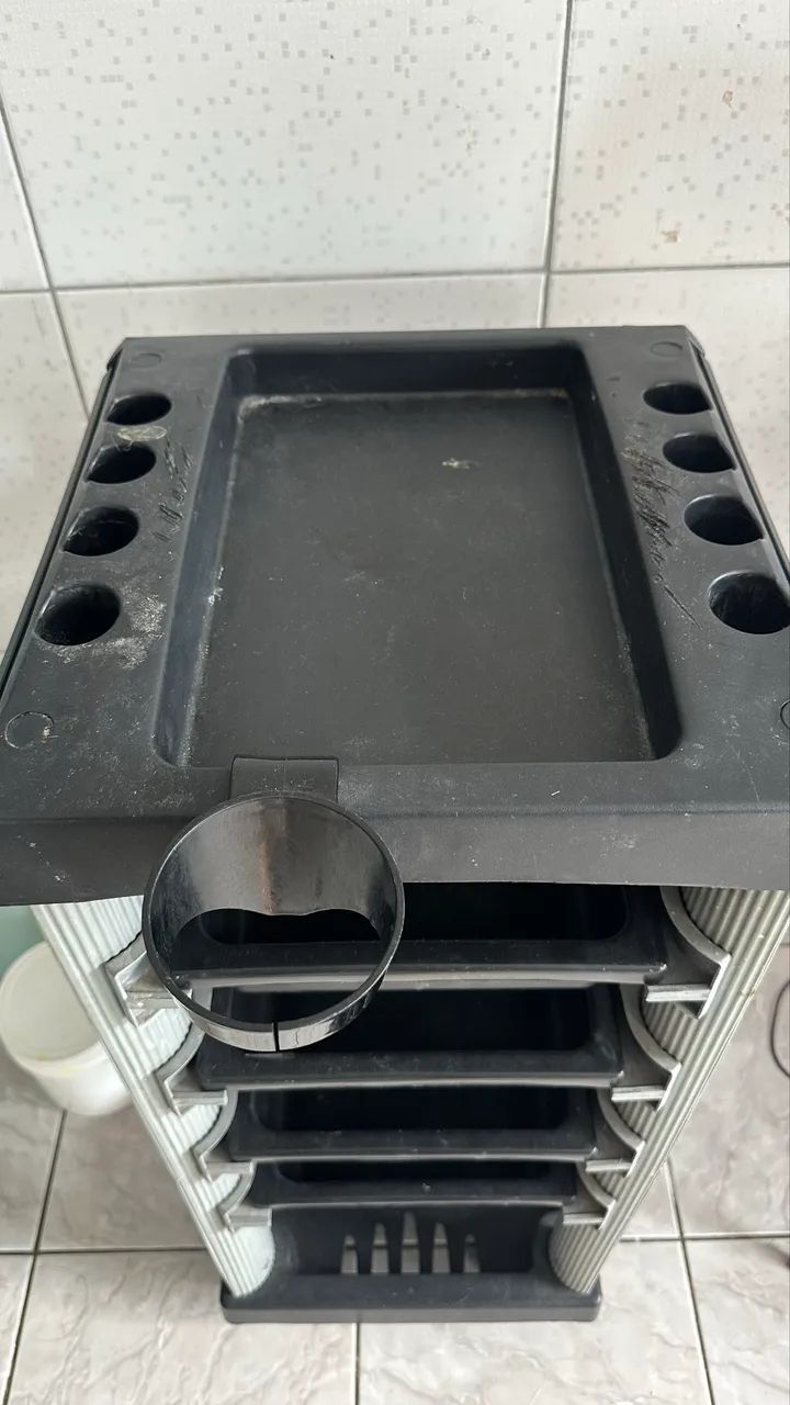 Carrinho de apoio com 4 bandejas  - Foto 2