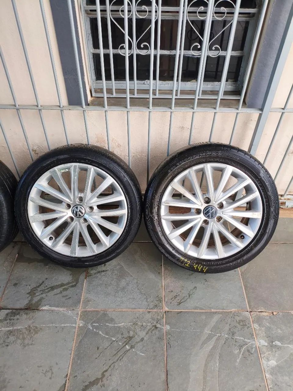 RODAS ARO 17 VOLKSWAGEN  JETTA 5 FUROS  - Foto 4