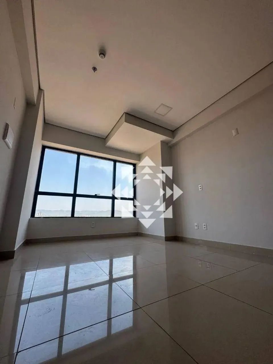 Sala comercial com mezanino no Edifício Palmas Business na 106 Norte - Foto 3