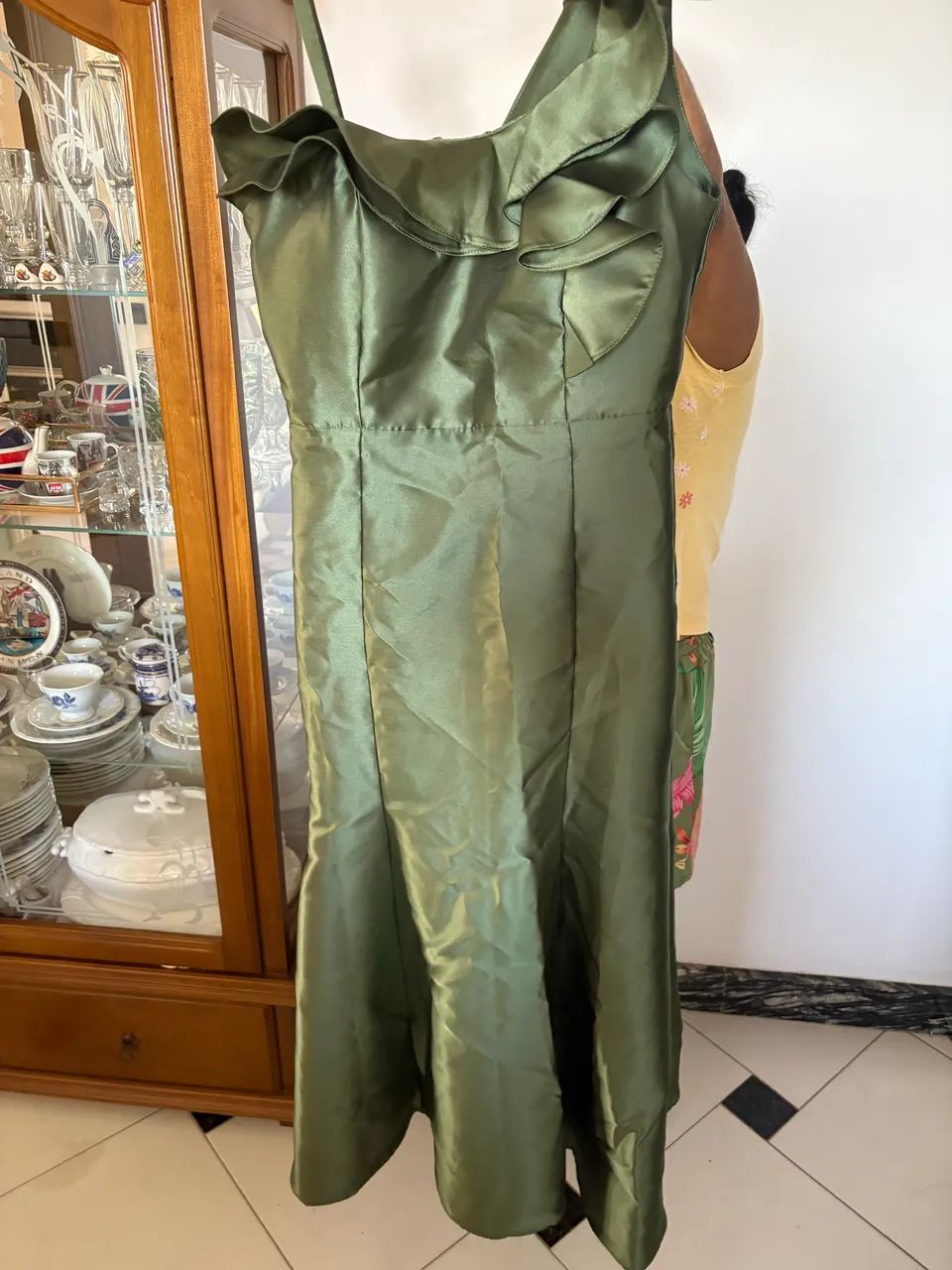 Vestido de festa ( cor verde oliva ) - Foto 2