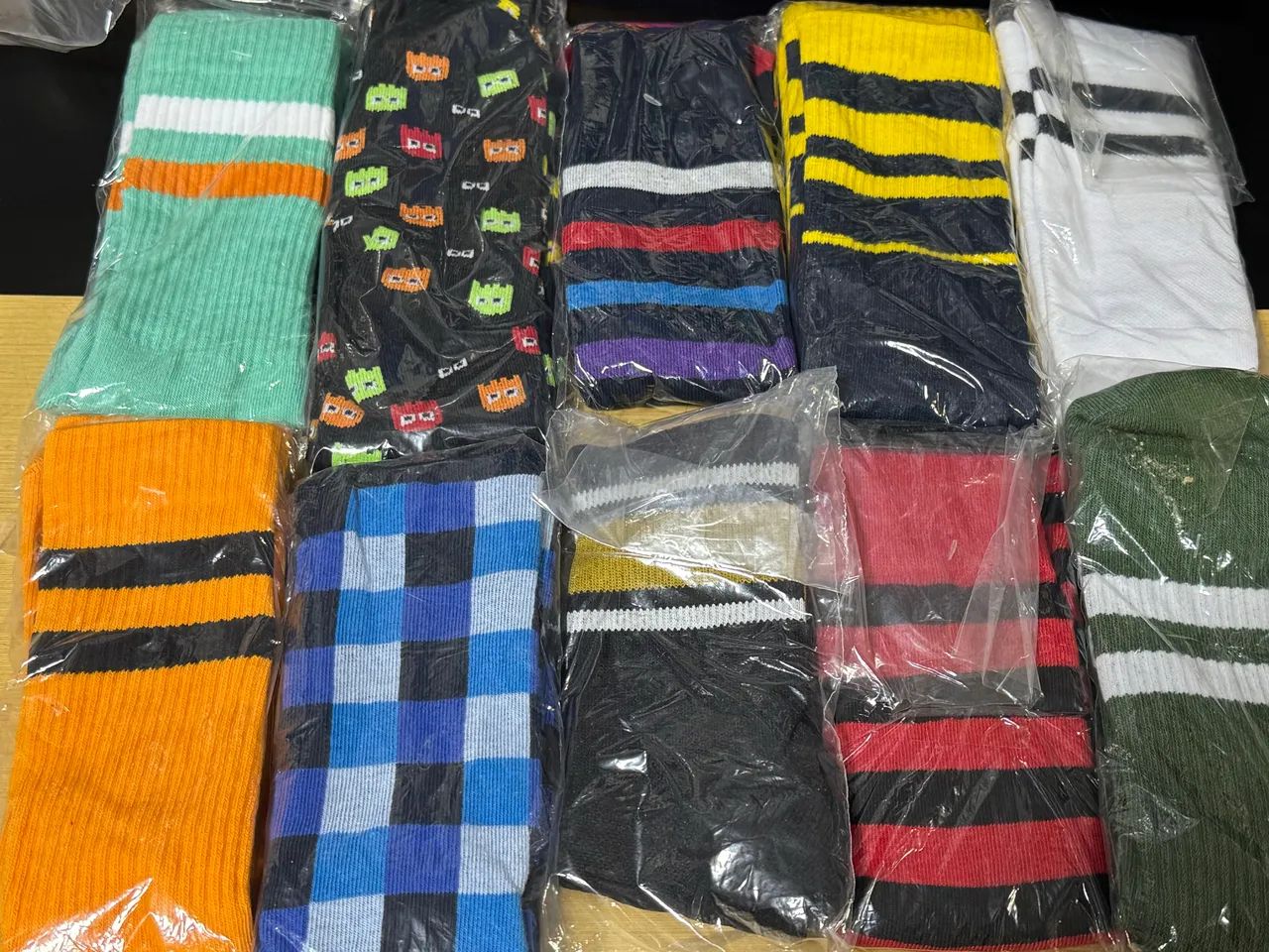 10 pares de meias de ótima qualidade 60.00 - Foto 2