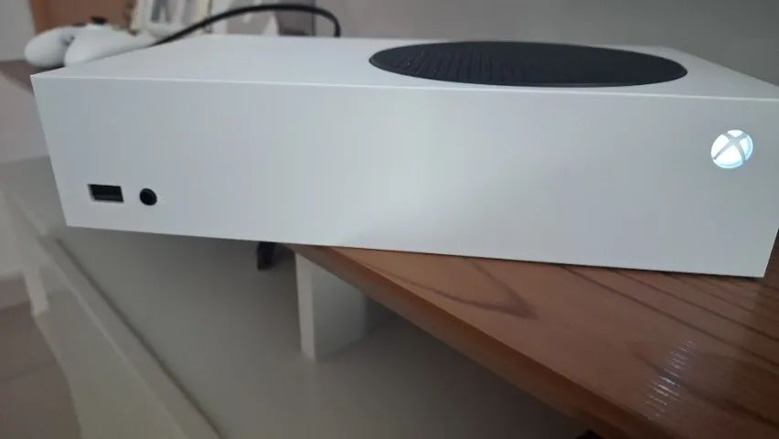 Xbox Series S 2 controles - Foto 3