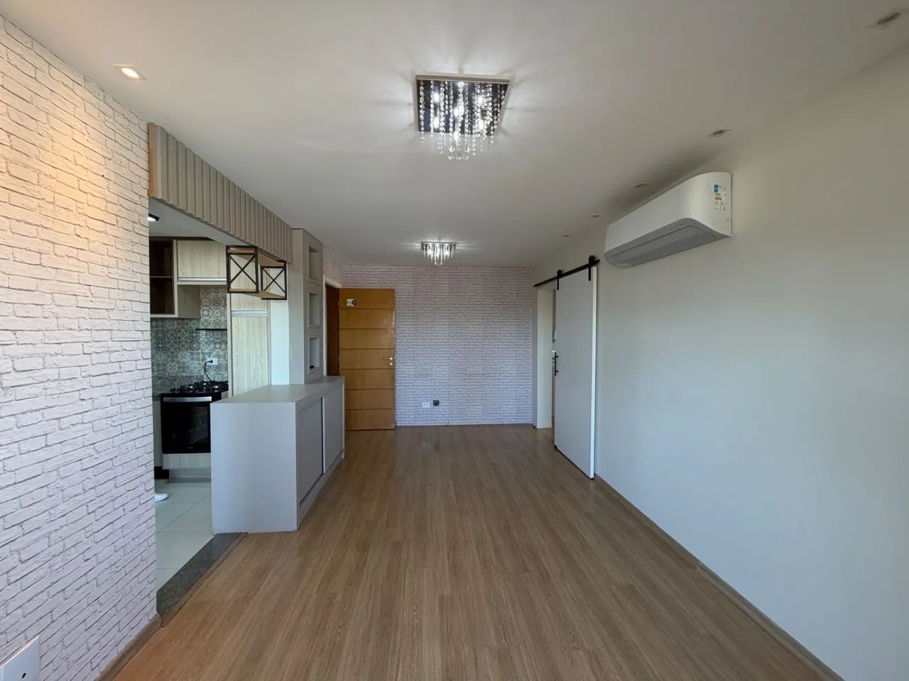 Apartamento com 3 Quartos e 80 m² na Zona 02 em Maringá/PR - 2 Vagas - Foto 3