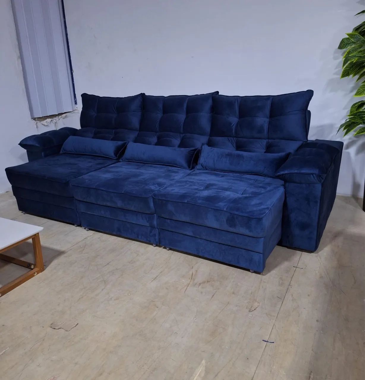 Sofá 2.90 retrátil e reclinável a pronta entrega  - Foto 3