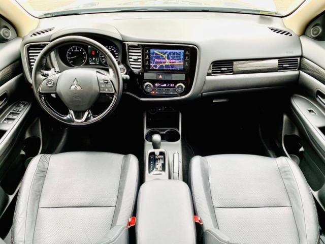 MITSUBISHI OUTLANDER 3.0 GT 4X4 V6 24V 2015 - Foto 8