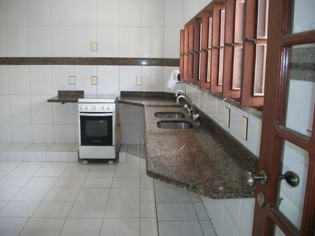 Casa 4 suites mais dependências Av. Orlando Gomes (senai) - Foto 5