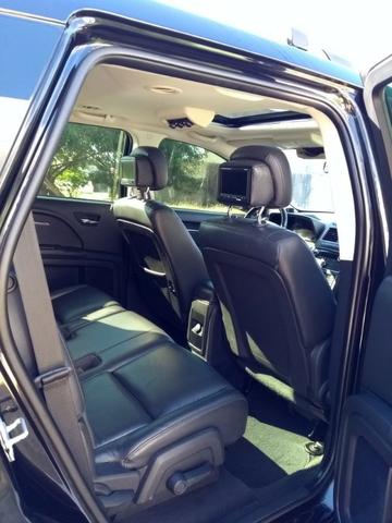 Dodge Journey R/T 2.7 V6 185cc 4x4 - 2010 - Foto 17