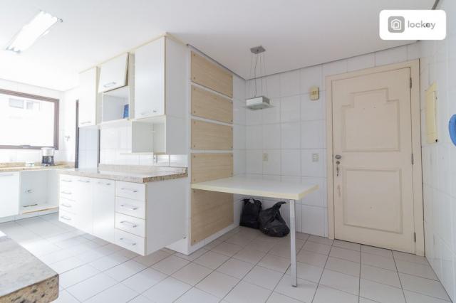 Apartamento com 177m² e 3 quartos - Foto 17