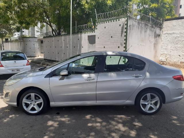 Vendo ou troco peugeot 408 completo com teto solar - Foto 3