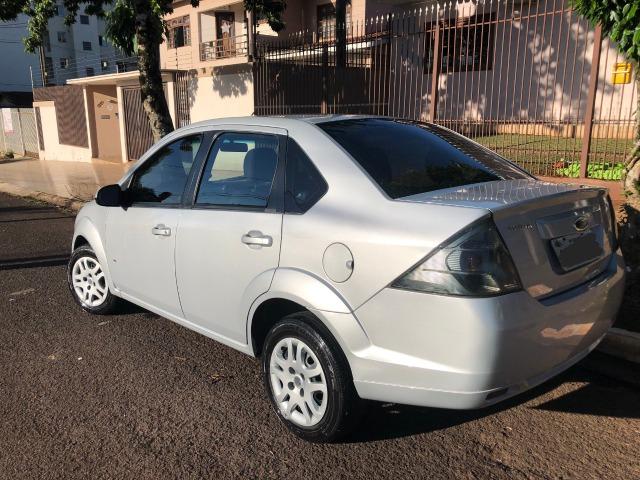 Ford Fiesta Sedan 1.6 Flex 2013/2014 8V 4 portas - Foto 2