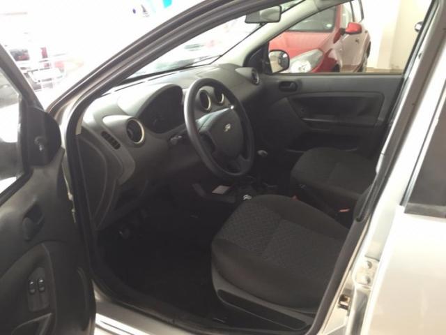 Ford fiesta sedan 2005 1.0 mpi personnallitÉ sedan 8v gasolina 4p manual - Foto 4