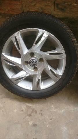 Pneu aro 15