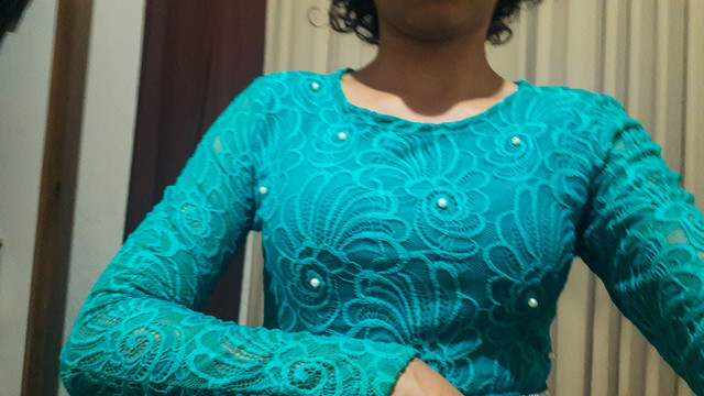 Vestidos. Leia a descrição
