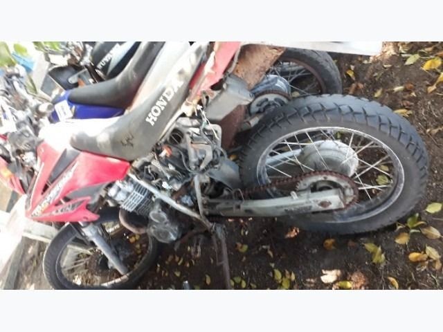 Beedz Leilões - Lote 8161 - Honda XR 250 2007/2008 - Foto 6
