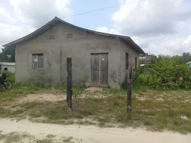 Vende-se está casa!