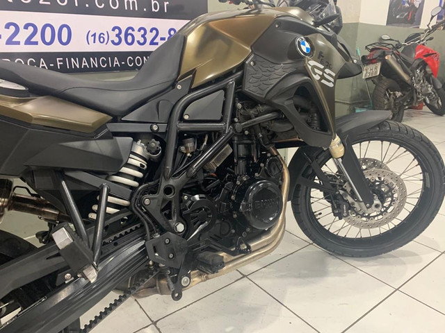 F 800 2014 - Foto 3