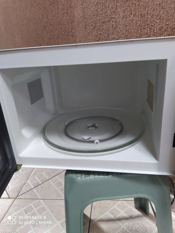 Microondas Panasonic apenas 199 - Foto 3