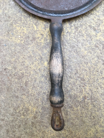 Frigideira de ferro antiguidade - Foto 2