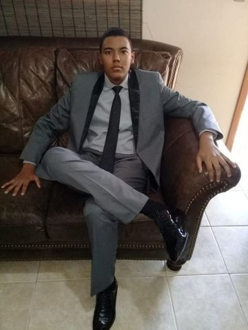 Kit Promocional De Terno Slim Gabardine + 01 camisa - Foto 3