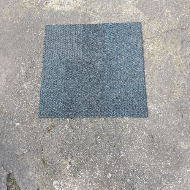 Carpete em Placa 50x50 Venda Por m² - Foto 2