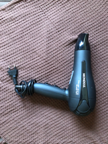 Secador de cabelo Mondial
