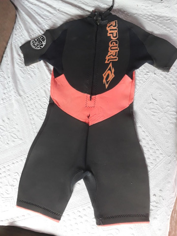 Roupa de borracha infantil curta - Foto 2