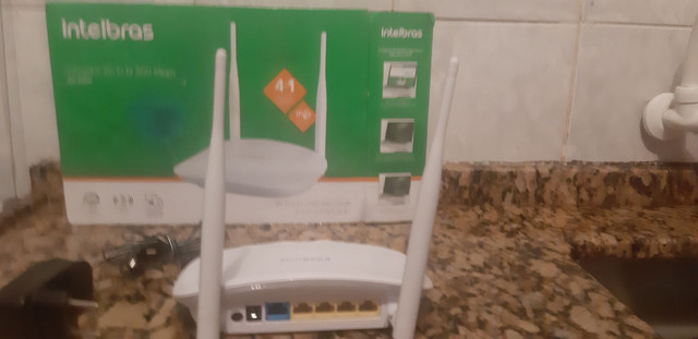 Roteador, Access point, Repetidor Intelbras IWR 3000N branco 100V/240V 1 unidade