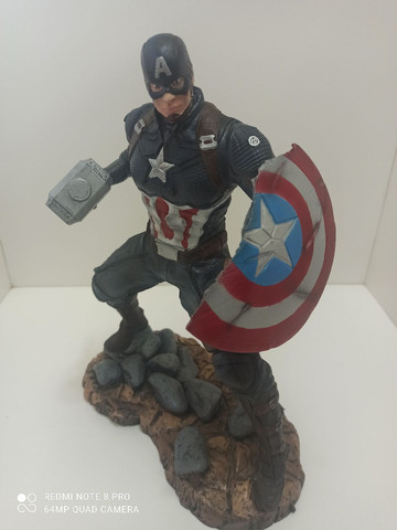 Estatua do Capitão América