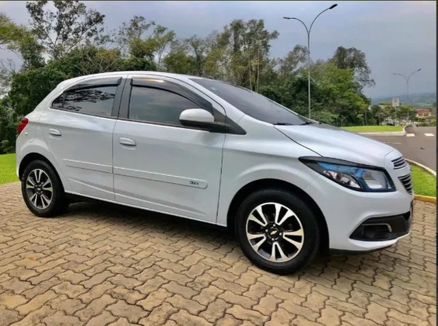 CHEVROLET ONIX 1.4 LTZ
