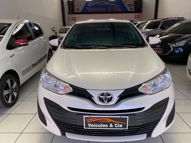 YARIS SEDAN XL CONNECT PLUS AUTOMÁTICO 2019-2020