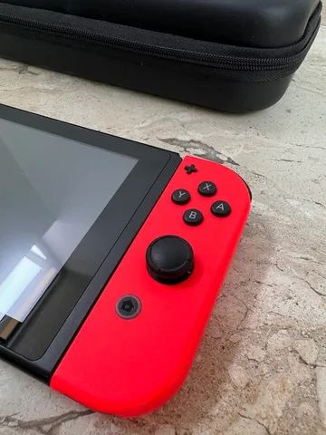 Nintendo Switch V2  JOGO - ACEITO TROCAS / PARCELAMENTO EM ATÉ