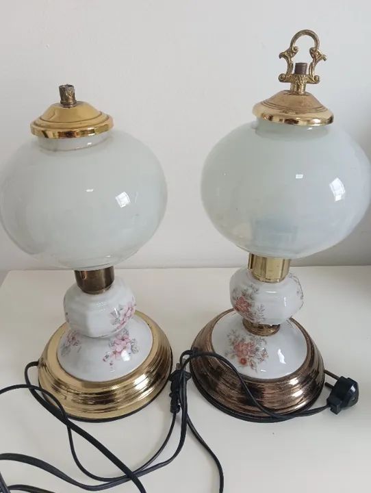 Dois Abajures  Vintage 