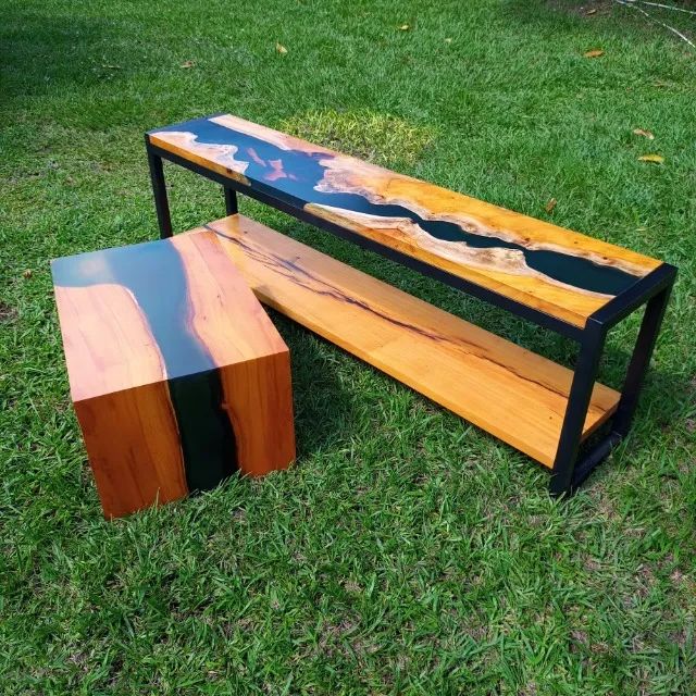 Mesa de centro em madeira rústica e resina - Foto 3