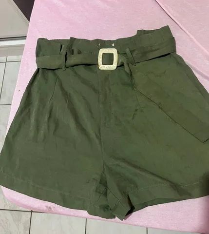 Shorts verde musgo M 