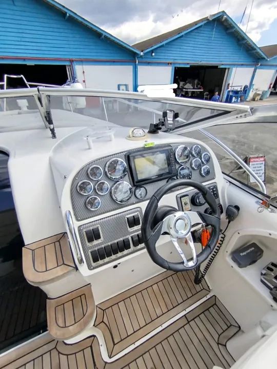 Phantom 300 - 2012 x2 Mercruiser QSD 170 HP ñ Focker Triton Armada Cimitarra Real  - Foto 12