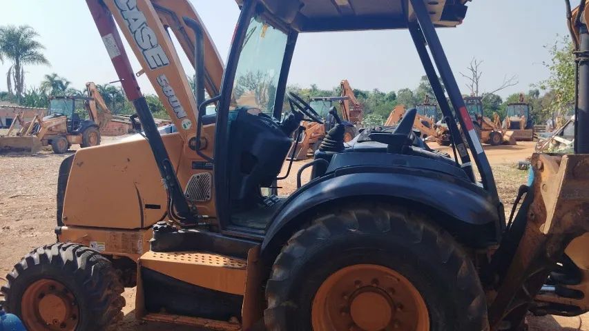 Case 580n 4x4 2013 - Foto 5