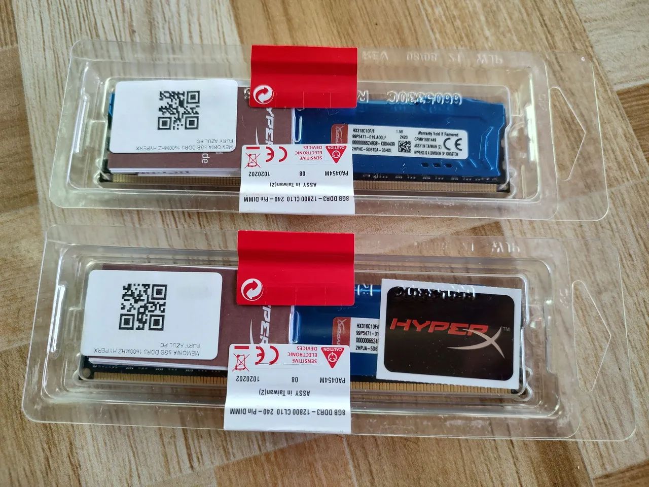 Kit  Memória Ram Fury DDR3 1600mhz 8+8 GB - Foto 2