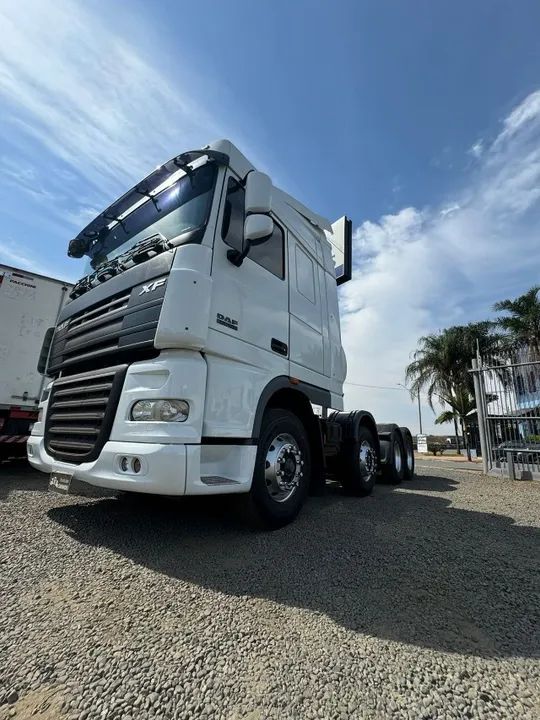 Daf XF 105 FTS 460 8x2 Ano  2019 - Foto 3