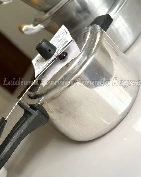 Jogo de Panelas Alumínio batido com panela de pressão  - Foto 3